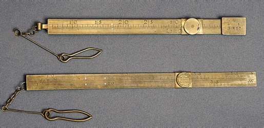 image of Two Scales for Weighing Gold Coins